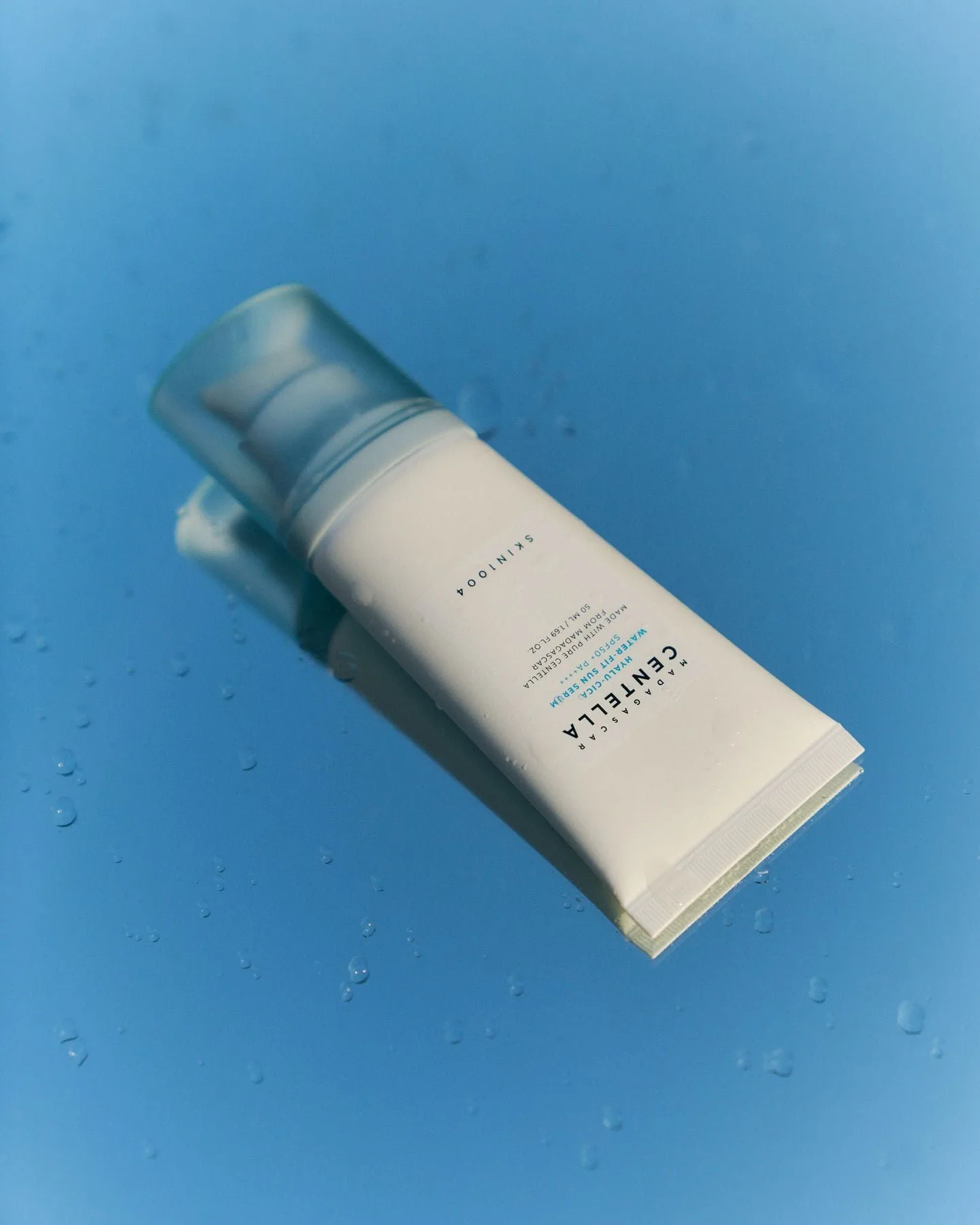 سيروم شمس سنتيلا هيالو-سيكا 50 مل – حماية وترطيب متقدم للبشرة - الصورة 4